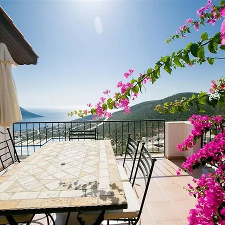 Vilă Jaya Kalkan